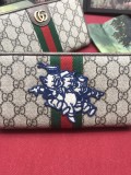美品 GUCCI グッチ 長財布 ラウンドファスナー式財布 557696-3