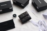 人気新品 CHANEL(シャネル) 短財布 二つ折り財布 7017-367