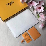 新作 FENDI/フェンディ  セカンドバッグ ポーチ FE19P190-FD10