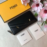 FENDI/フェンディ ラウンドファスナー式長財布 FE19P160-FD10