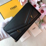 FENDI/フェンディ ラウンドファスナー式長財布 FE19P160-FD10