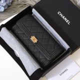 人気商品激安 CHANEL(シャネル) 長財布 三つ折り財布 9015-317