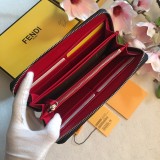 FENDI/フェンディ ラウンドファスナー式長財布 FE19P120-6621