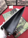 人気新作 GUCCI グッチ セカンドバッグ 収納パック 495017-1