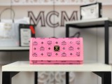 19年秋冬新作 エムシーエム 长財布 三つ折り財布 8032-MC502