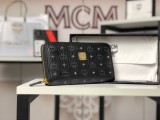 エムシーエム 超人気 ラウンドファスナー式財布 8031-MC504
