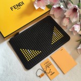 FENDI/フェンディ 長財布通販 セカンドバッグ FD19P160-FD27