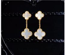 Van Cleef & Arpels  ヴァン クリーフ＆アーペル イヤリング ピアス Van-27e