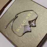 BVLGARI（ブルガリ）人気商品 ブレスレット.カフブレス YL-19P130-BV132