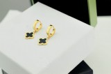 Van Cleef & Arpels ヴァン クリーフ＆アーペル イヤリング ピアス Van-217e