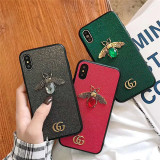 グッチ iphone xr/xs/xs max手帳型ケース  可愛い ブランド gucci アイフォンテンアール/x/xs マックスカバー GGロゴ付け 蜂 個性ジャケット 芸能人愛用