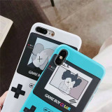 KAWS iphone xr/xi/11maxケース可愛いキャラクター iphone xs/xs maxケースお洒落個性アイフォン x/8 plusケース薄型保護性