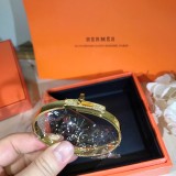 HERMES/エルメス 今季の新作 ブレスレット.カフブレス 19P290-HE77