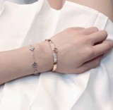 HERMES/エルメス 今季の新作 ブレスレット.カフブレス 19P125-HE96