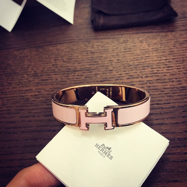 HERMES/エルメス 今季の新作 ブレスレット.カフブレス 19P280-HE90