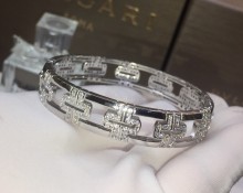BVLGARI（ブルガリ）人気商品 ブレスレット.カフブレス YX-19P125-BV172