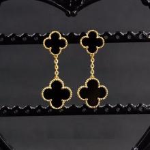 Van Cleef & Arpels  ヴァン クリーフ＆アーペル イヤリング ピアス Van-23e