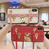 ルイヴィトン iphone xrケース iphone xs/xs maxケース 人気ブランド iphone x/10/8/7/6plusケース ストラップ付き 個性 斜めがけ 耐久性 芸能人愛用