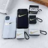 ナイキ/Nike ケース最新全機種+ イヤホン収納ケース 2色