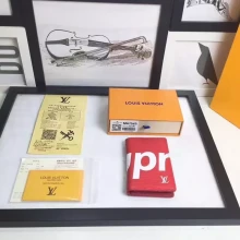 LOUIS VUITTON & Supreme 財布 2色