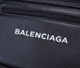 2020SS新作 Balenciaga バレンシアガ メンズ ショルダーバック スーパーコピー