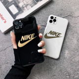 ナイキ/Nike ケース最新全機種11 Pro/11/Xs Max/Xr/XS/iPhone7/7P/8/8P/ 2色