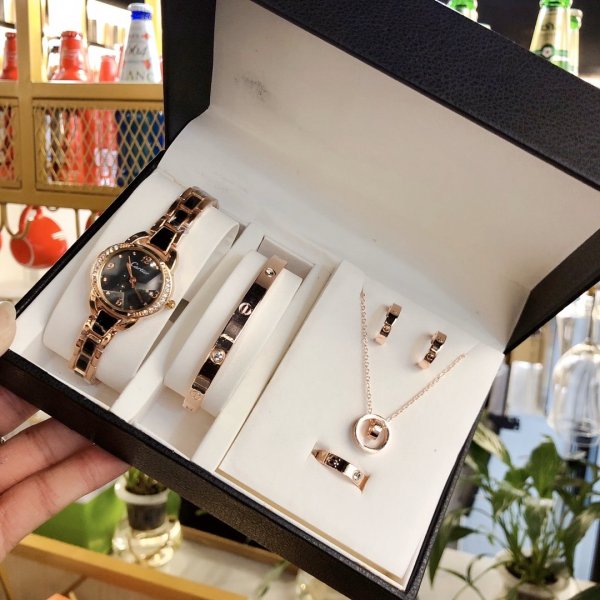 2020SS新作Cartier  カルティエ レディース 時計 スーパーコピー