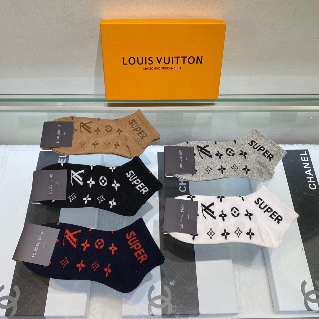 円 7000 - 2020SS新作 Louis Vuitton ルイヴィトン 靴下って スーパーコピー - www.nsakur777.com