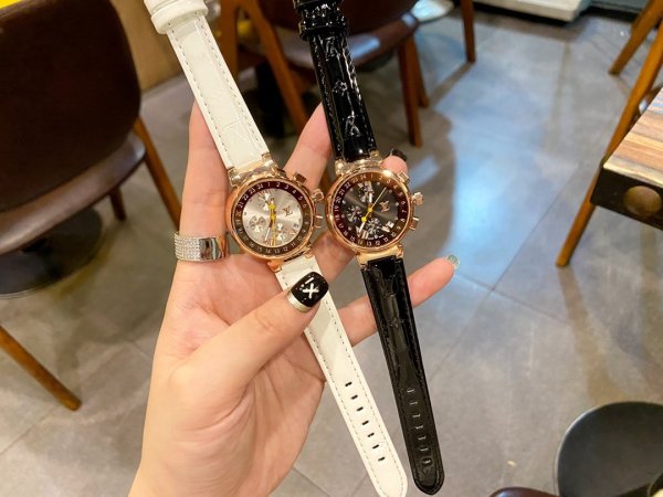 2020SS新作Louis Vuitton ルイヴィトン レディース時計 スーパーコピー2色