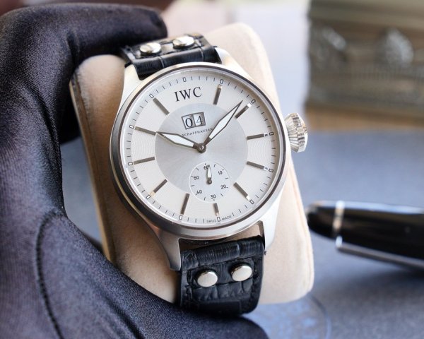 2020SS新作IWC メンズ時計スーパーコピー 2色