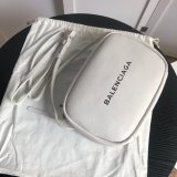 2020SS新作 Balenciaga バレンシアガ メンズ ショルダーバックスーパーコピー