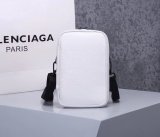 2020SS新作 Balenciaga バレンシアガ メンズ ショルダーバックスーパーコピー