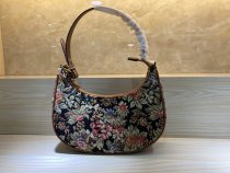 2020SS新作 Celine セリーヌ レディースショルダーバッグスーパーコピー