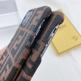 フェンディ/Fendiケース最新全機種11 Pro/11/Xs Max/Xr/XS/iPhone7/7P/8/8P/ iPhone12/iPhone13 4色