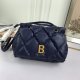 2021SS新作 Balenciaga バレンシアガ レディース ショルダーバックスーパーコピー