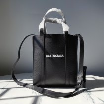 2021SS新作 Balenciaga バレンシアガ レディース ハンドバック スーパーコピー