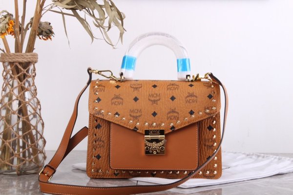2021SS新作 MCM エムシーエム レディース ショルダーバッグ スーパーコピー
