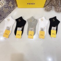 2021SS新作 Fendi フェンディ 靴下って スーパーコピー