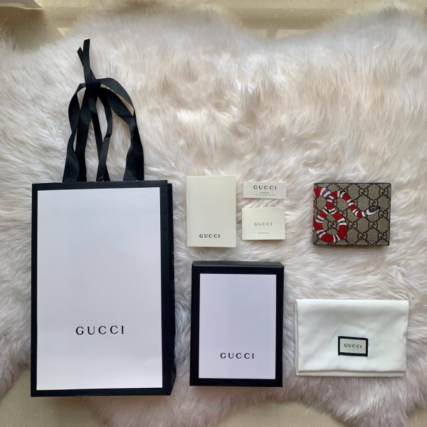 202103SSグッチGUCCI 新作通販短財布スーパーコピー