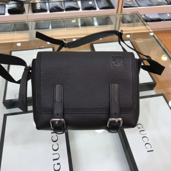 202106SS新作 LOEWE ロエベ メンズ  ショルダーバッグスーパーコピー
