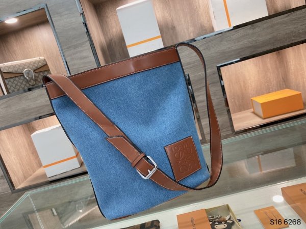 202106SS新作 LOEWE ロエベ  レディース  ハンドバックスーパーコピー