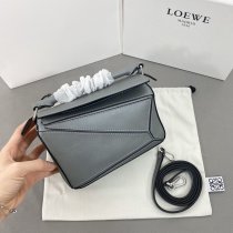 202106SS新作 LOEWE ロエベ  レディース  ショルダーバッグスーパーコピー
