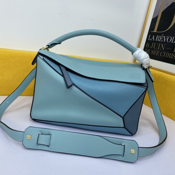 202106SS新作 LOEWE ロエベ  レディース  ショルダーバッグスーパーコピー