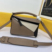 202106SS新作 LOEWE ロエベ  レディース  ショルダーバッグスーパーコピー