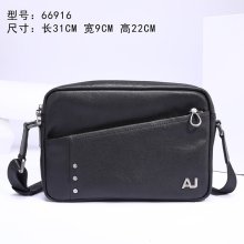 202106SS新作 Marni マルニ メンズ    ショルダーバッグ スーパーコピー
