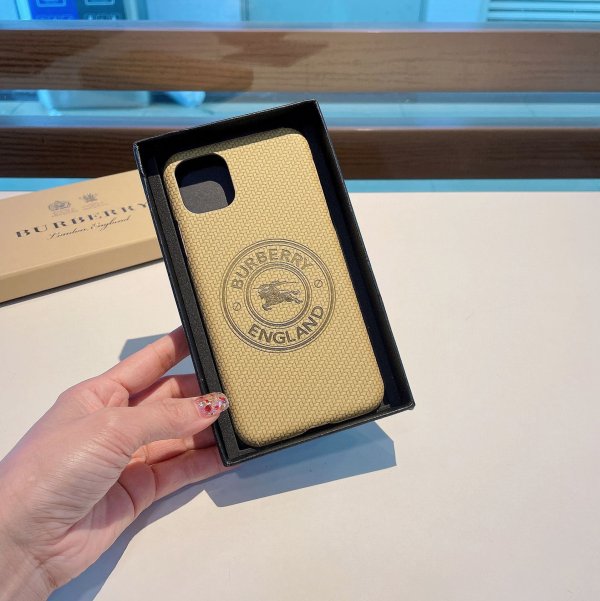 Burberryバーバリーケース最新全機種11 Pro/11/Xs Max/Xr/XS/iPhone7/7P/8/8P/iPhone12/13