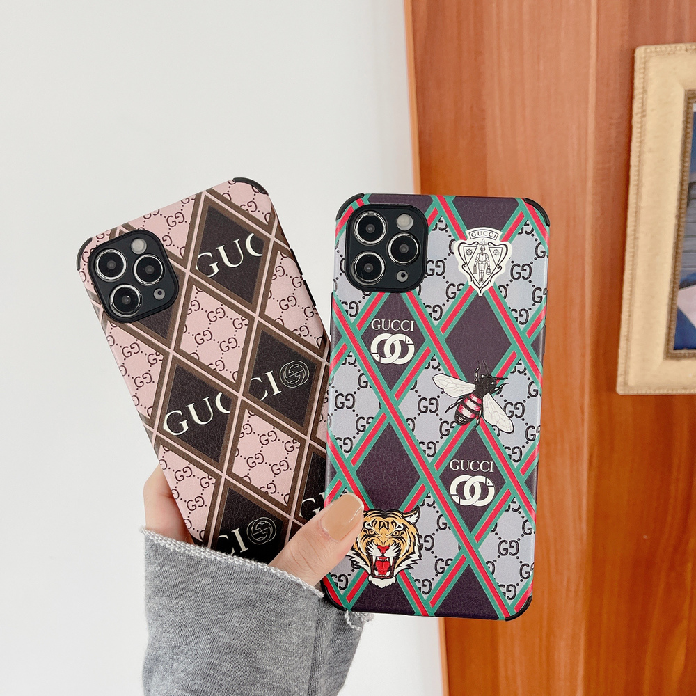 【極美品】グッチ　iPhone11 ケース　カバー　オフィディア　GG 561 GUCCI/グッチハイブランドiphone x/xr/xs/xs maxケース コピー