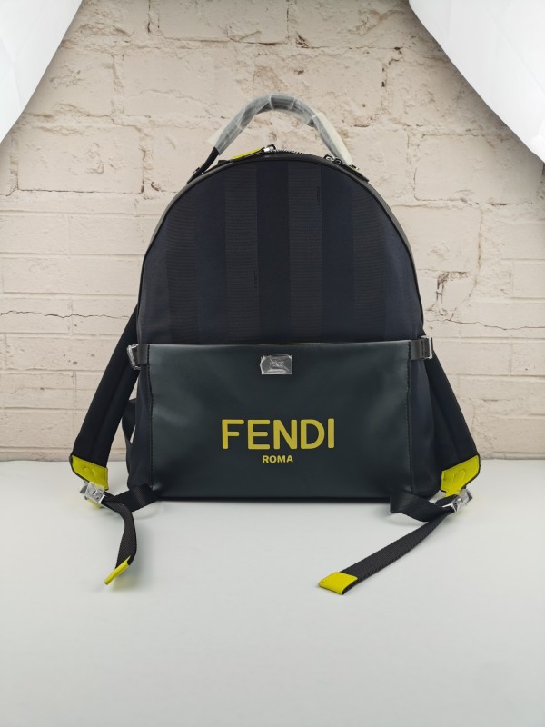 202109SS新作 FENDI フェンディ  メンズ リュックバックスーパーコピー
