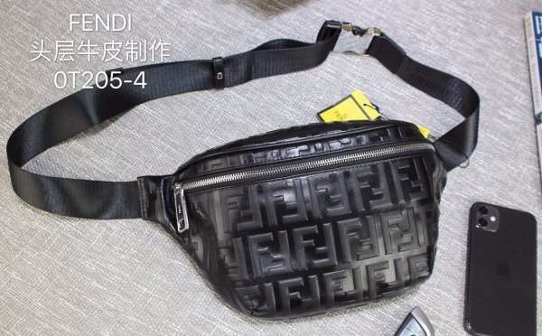 202109SS新作 FENDI フェンディ  メンズショルダーバックスーパーコピー