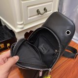 202109SS新作 FENDI フェンディ  メンズショルダーバックスーパーコピー